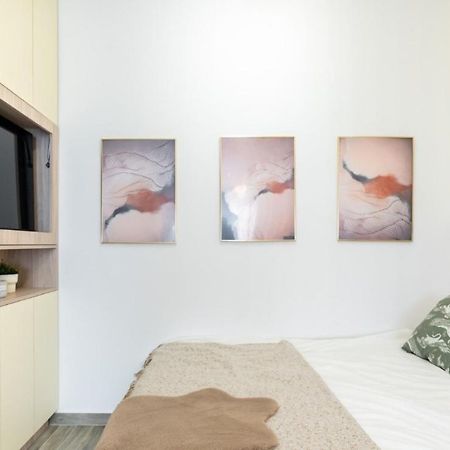 Executive Suites In Center Букурещ Екстериор снимка