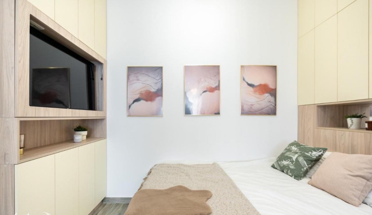 Executive Suites In Center Букурещ Екстериор снимка