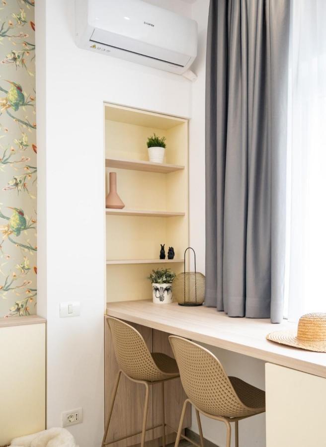 Executive Suites In Center Букурещ Екстериор снимка